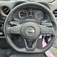 キャラバン　GRANDプレミアムGX　2WD　2400cc　ディーゼル車　5人乗りのサムネイル