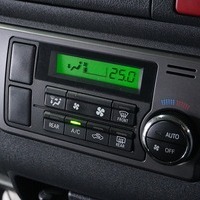 6135 平成29年式 ハイエース スーパーGL ダークプライム 2WD 3,000cc (ディーゼル車) 2/5人乗車 10.6万km 車検受け渡しのサムネイル