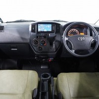 5765 令和2年式 ライトエース　内装架装車 2WD1,500cc (ガソリン車) 4人乗車 2.5万kmのサムネイル