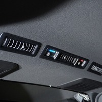 6232 令和3年式 ハイエース スーパーGL ダークプライムⅡ 2WD 2,000cc (ガソリン車)  2/5人乗車  4.8万kmのサムネイル