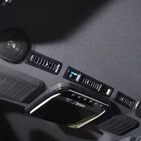 6115 令和5年式 ハイエース スーパーGL ダークプライムⅡ 2WD 2,8000cc (ディーゼル車)  2/5人乗車  3.1万kmのサムネイル