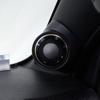 6136 令和7年式 ハイエース スーパーGL ダークプライムS 4WD 2,800cc (ディーゼル車) 2/5人乗車 0.7万km 車検令和9年2月25日のサムネイル