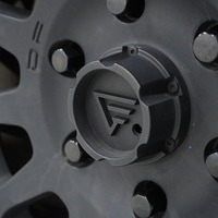 6128 令和7年式 ハイエース スーパーGL ダークプライムS 4WD 2,800cc (ディーゼル車) 2/5人乗車 0.6万km 車検令和9年6月5日のサムネイル