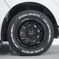 6136 令和7年式 ハイエース スーパーGL ダークプライムS 4WD 2,800cc (ディーゼル車) 2/5人乗車 0.7万km 車検令和9年2月25日のサムネイル