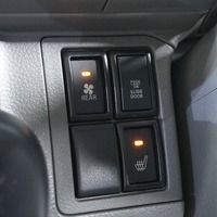 5972 令和7年式 登録済未使用車 スズキ エブリイ Ｊリミテッド 2WD・CVT(ガソリン車) 2/4人乗車 12km 車検:令和9年9月25日のサムネイル