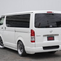 5430　令和4年式　ハイエース　スーパーGL　ダークプライムⅡ　2WD　2000cc　ガソリン車　5人乗り　3.3万kmのサムネイル