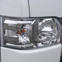 6119 令和5年式 ハイエース スーパーGL ダークプライムⅡ　2WD 2,800cc (ディーゼル) 2/5人乗車 1.6万kmのサムネイル