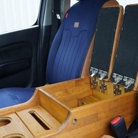 5699 令和5年式 キャラバン グランドプレミアムGX 2WD 2,000cc (ガソリン) 2/5人乗車 4.6万kmのサムネイル