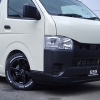 5828 ハイエース DX 2WD 2800cc ディーゼル車 3/6人乗り 13kmのサムネイル