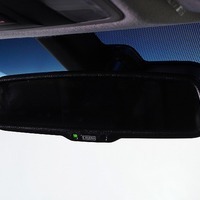 5579 令和7年式 登録済未使用車 三菱デリカ D:5 CHAMONIX  電動サイドステップ有 4WD 2,200cc (ディーゼル車)  8人乗り 8km 車検:令和10年10月のサムネイル