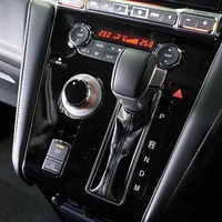 5579 令和7年式 登録済未使用車 三菱デリカ D:5 CHAMONIX  電動サイドステップ有 4WD 2,200cc (ディーゼル車)  8人乗り 8km 車検:令和10年10月のサムネイル