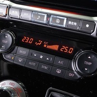 5579 令和7年式 登録済未使用車 三菱デリカ D:5 CHAMONIX  電動サイドステップ有 4WD 2,200cc (ディーゼル車)  8人乗り 8km 車検:令和10年10月のサムネイル