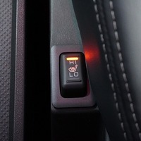 5579 令和7年式 登録済未使用車 三菱デリカ D:5 CHAMONIX  電動サイドステップ有 4WD 2,200cc (ディーゼル車)  8人乗り 8km 車検:令和10年10月のサムネイル