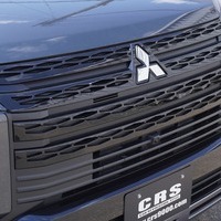 5586 【新車登録済み未使用車】 令和7年式 三菱 デリカD5 シャモニー 4WD 2,300cc (ディーゼル) 8人乗車 13kmのサムネイル