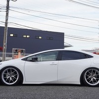 6109　令和6年式　プリウス　X　ハイブリッド　エアサス換装車　2WD　1800cc　5人乗り　0.8万kmのサムネイル