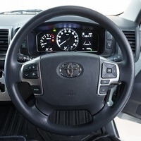 5891 令和7年式 ハイエース スーパーGL 2WD 2,000cc (ガソリン) 2/5人乗車 0.3万km 車検令和9年6月8日のサムネイル