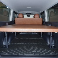 5891 令和7年式 ハイエース スーパーGL 2WD 2,000cc (ガソリン) 2/5人乗車 0.3万km 車検令和9年6月8日のサムネイル