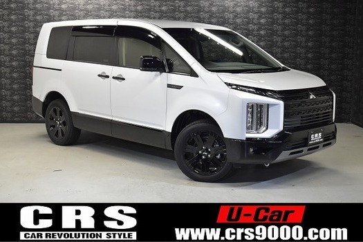 5579 令和7年式 登録済未使用車 三菱デリカ D:5 CHAMONIX  電動サイドステップ有 4WD 2,200cc (ディーゼル車)  8人乗り 8km 車検:令和10年10月のサムネイル