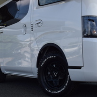 5966　登録済未使用車 令和7年式キャラバン グランドプレミアムGX(MC後モデル) 2WD 2,400cc (ディーゼル車) 5人乗車のサムネイル
