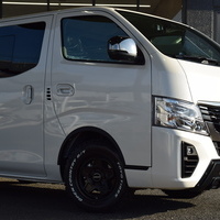 5966 キャラバン グランドプレミアムGX(MC後モデル) 2WD 2,400cc (ディーゼル車) 5人乗車のサムネイル