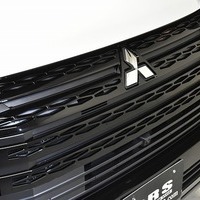 5579 令和7年式 登録済未使用車 三菱デリカ D:5 CHAMONIX  電動サイドステップ有 4WD 2,200cc (ディーゼル車)  8人乗り 8km 車検:令和10年10月のサムネイル