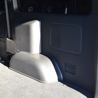 5841 令和5年式 ハイエース　スーパーGL　ダークプライムⅡ　2WD　2000cc　ガソリン車　5人乗り　1.0万kmのサムネイル