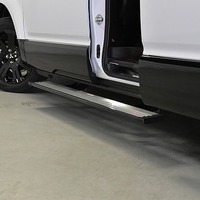 5579 令和7年式 登録済未使用車 三菱デリカ D:5 CHAMONIX  電動サイドステップ有 4WD 2,200cc (ディーゼル車)  8人乗り 8km 車検:令和10年10月のサムネイル