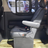 5959　平成30年式　ハイエース ワゴンGL　2WD　2,700cc 　ガソリン車　10人乗車　4.5万kmのサムネイル