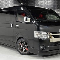 6075 令和5年式 ハイエース スーパーGL ダークプライムⅡ 2WD 2,800cc (ディーゼル車) 2/5人乗車 2.3万kmのサムネイル