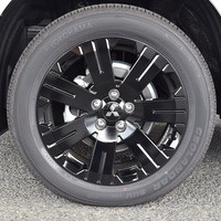 5575 令和7年式 デリカD:5 シャモニー 4WD 2,200㏄ ディーゼル車 登録済み未使用車のサムネイル