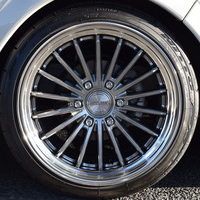 5841 令和5年式 ハイエース　スーパーGL　ダークプライムⅡ　2WD　2000cc　ガソリン車　5人乗り　1.0万kmのサムネイル