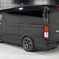 6075 令和5年式 ハイエース スーパーGL ダークプライムⅡ 2WD 2,800cc (ディーゼル車) 2/5人乗車 2.3万kmのサムネイル