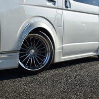 5841 令和5年式 ハイエース　スーパーGL　ダークプライムⅡ　2WD　2000cc　ガソリン車　5人乗り　1.0万kmのサムネイル