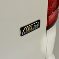 6080 令和1年式 ハイエース スーパーGL  50周年アニバーサリー 2WD 2,800cc (ディーゼル車) 2/5人乗車 7.6万kmのサムネイル