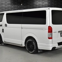 6136 令和7年式 ハイエース スーパーGL ダークプライムS 4WD 2,800cc (ディーゼル車) 2/5人乗車 0.7万km 車検令和9年2月25日のサムネイル