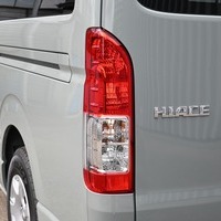 5929 ハイエース スーパーGL 2WD 2,800cc ディーゼル車 2/5人乗り 10kmのサムネイル