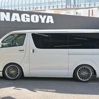 6044.平成29年式 ハイエース スーパーGL ダークプライム 2WD 3,000cc ディーゼル車 走行12.3万キロ 検査1年付きのサムネイル