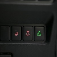 5573.令和7年式 デリカD:5 シャモニー ステップレス 4WD 2,300㏄ ディーゼル車 走行6キロ 車検令和10年9月のサムネイル