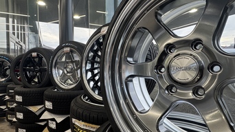 CRS千葉　～即納タイヤ紹介～