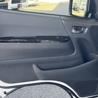 5847 令和7年式　登録済み未使用車　ハイエース　スーパーGL　ダークプライムⅡ　2WD　2000cc　ガソリン車　5人乗り　67kmのサムネイル