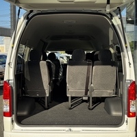 5869　登録済み未使用車　令和7年式 ハイエース グランドキャビン 2WD 2700cc ガソリン車 10人乗り 8kmのサムネイル