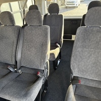 5869　登録済み未使用車　令和7年式 ハイエース グランドキャビン 2WD 2700cc ガソリン車 10人乗り 8kmのサムネイル