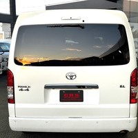 6233　令和3年式　ハイエース ワゴンGL　4WD　2,700cc 　ガソリン車　10人乗車　10万kmのサムネイル
