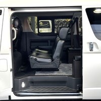 6233　令和3年式　ハイエース ワゴンGL　4WD　2,700cc 　ガソリン車　10人乗車　10万kmのサムネイル