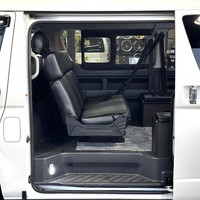 6233　令和3年式　ハイエース ワゴンGL　4WD　2,700cc 　ガソリン車　10人乗車　10万kmのサムネイル