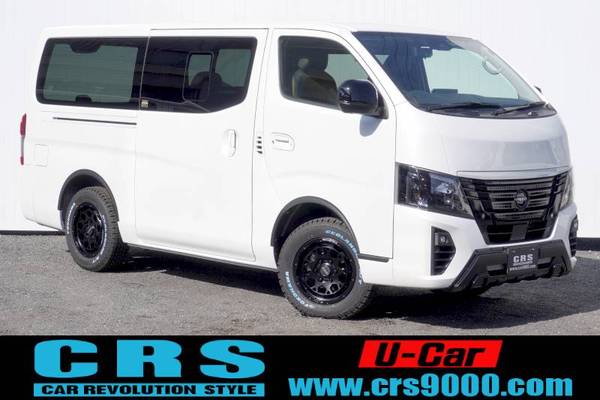 6015　オリジナルPKG　キャラバン　GRANDプレミアムGX　4WD　2400cc　ディーゼル車　5人乗り　15kmのサムネイル