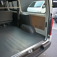 6072.令和7年式 ハイエースバン DX 2WD 2,000cc ガソリン車 走行5キロ 新車未登録のサムネイル