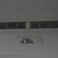 6106.令和7年式 デリカミニ T PREMIUM デリマル 4WD 660cc ガソリン車 走行6キロ 車検令和10年11月のサムネイル