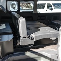 5266.令和7年式 ハイエースワゴン GL 3ナンバー 10人乗り 2WD 2,700㏄ ガソリン車 走行11キロ 新車未登録のサムネイル