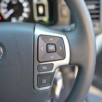 6072.令和7年式 ハイエースバン DX 2WD 2,000cc ガソリン車 走行5キロ 新車未登録のサムネイル